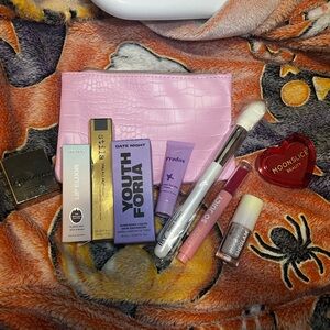 Ipsy 10 pc Makeup Set Colourpop Dolce Gabbana Stila Youthforia Eyeliner Lip Set
